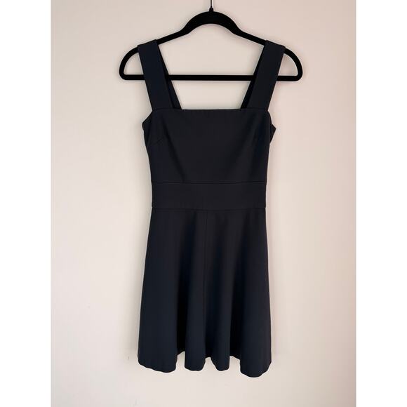 Banana Republic Ally Collection Black Sleeveless Fit Flare Dress Size 0 Pockets - Picture 2 of 9